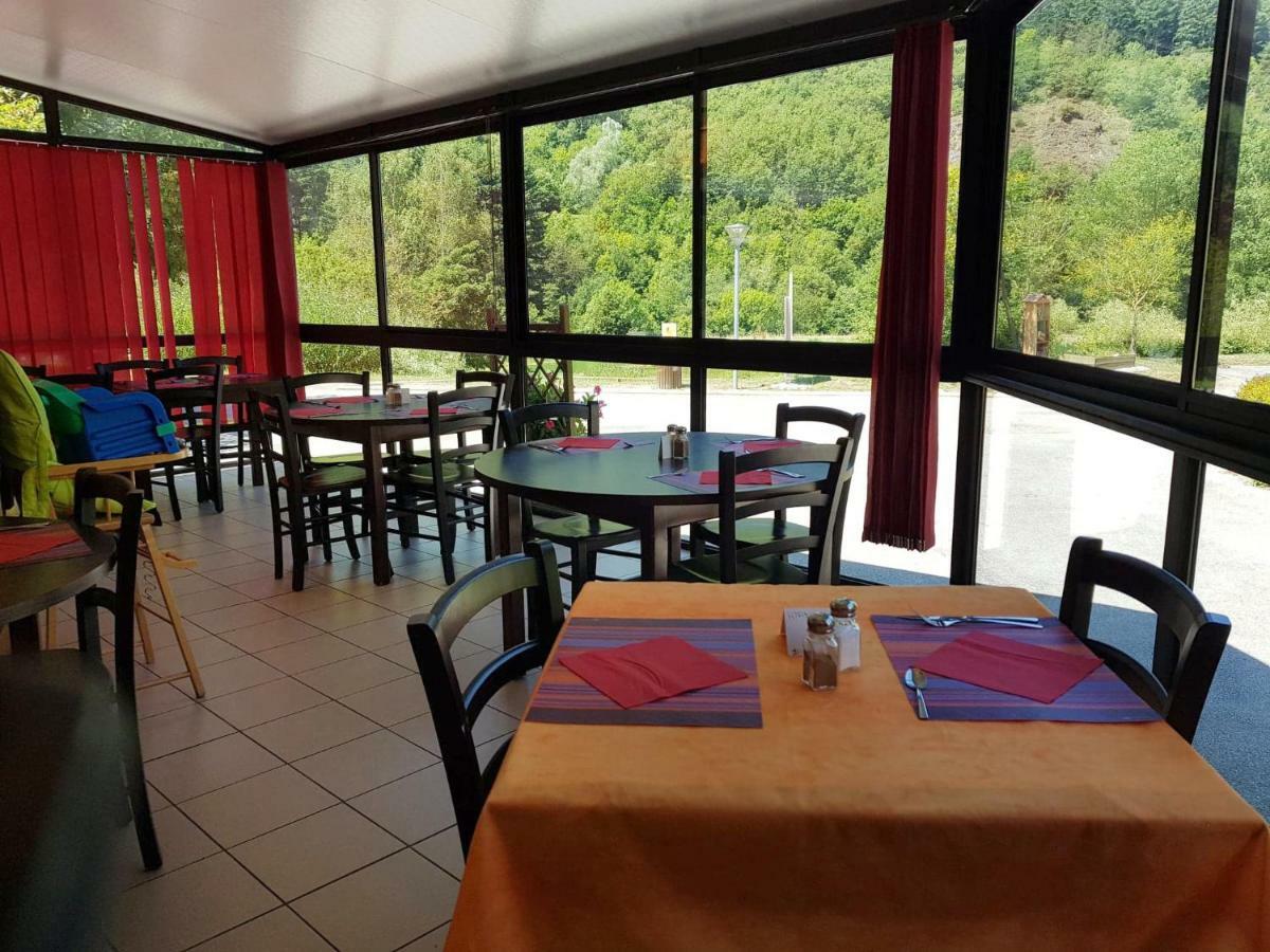 Vvf Sud Aveyron Hotell Brusque Eksteriør bilde